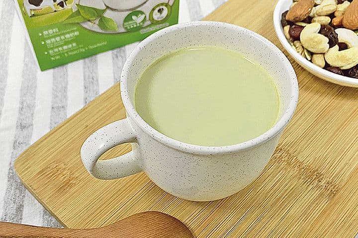 有機鮮活綠茶拿鐵